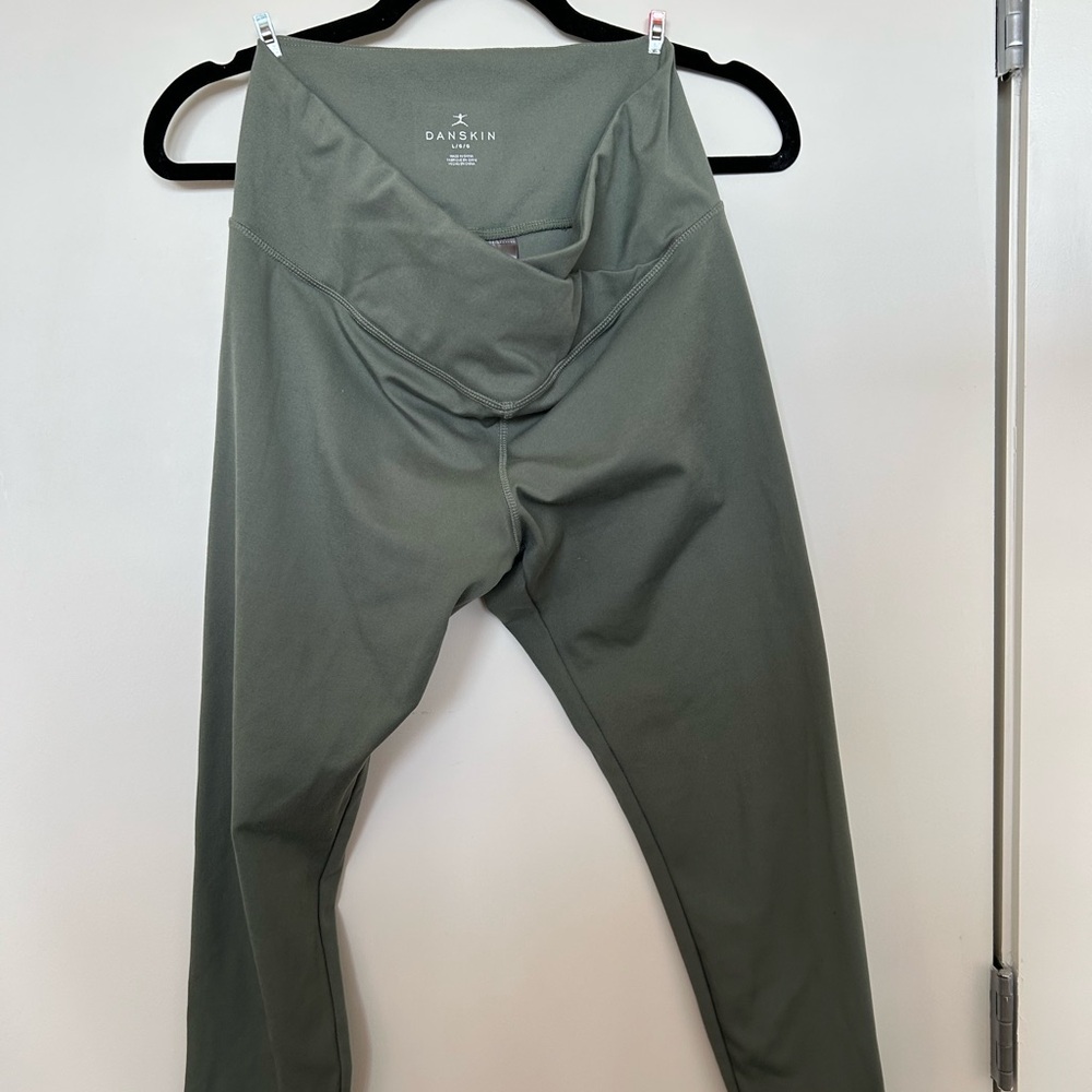 Danskin Women's Green Pants